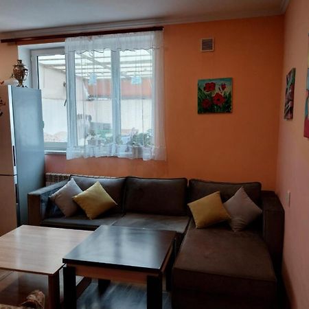Like Home Guesthouse & Tours Jerevan Exteriér fotografie