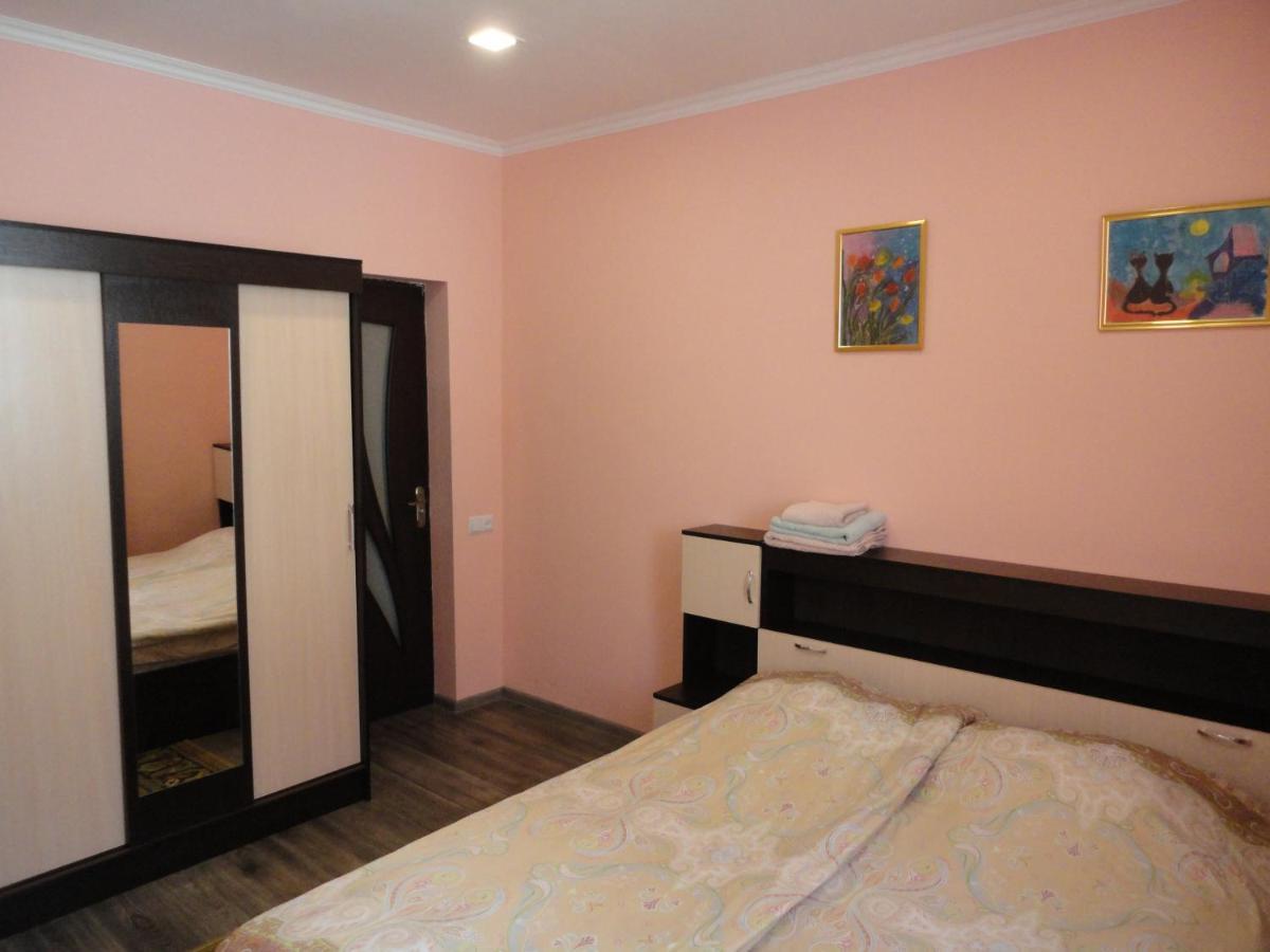 Like Home Guesthouse & Tours Jerevan Exteriér fotografie