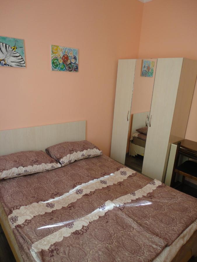 Like Home Guesthouse & Tours Jerevan Exteriér fotografie
